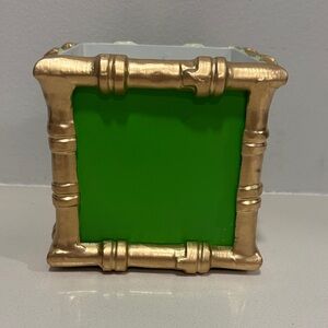 Dana Gibson NIB Bamboo Cube/Pen Cup Green and Gold 117-BamG 5"